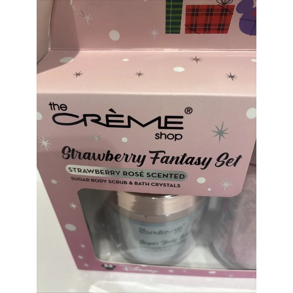 Limited Edition The CREME Shop Disney Minnie Strawberry Rose Fantasy Bath Set